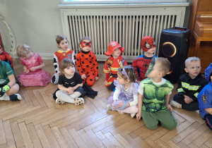 Grupa I tuz przed rozpoczęciem balu